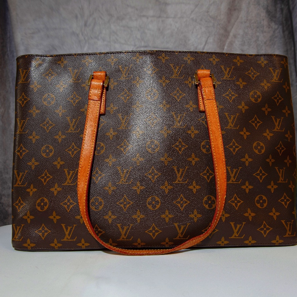 Louis Vuitton Laptop bag